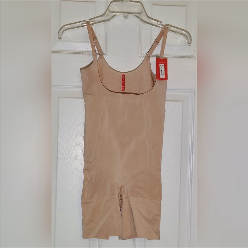 Spanx Oncore Open Bust Body Suit